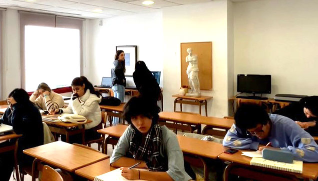 Alumnes de PFI d'Arts gràfiques