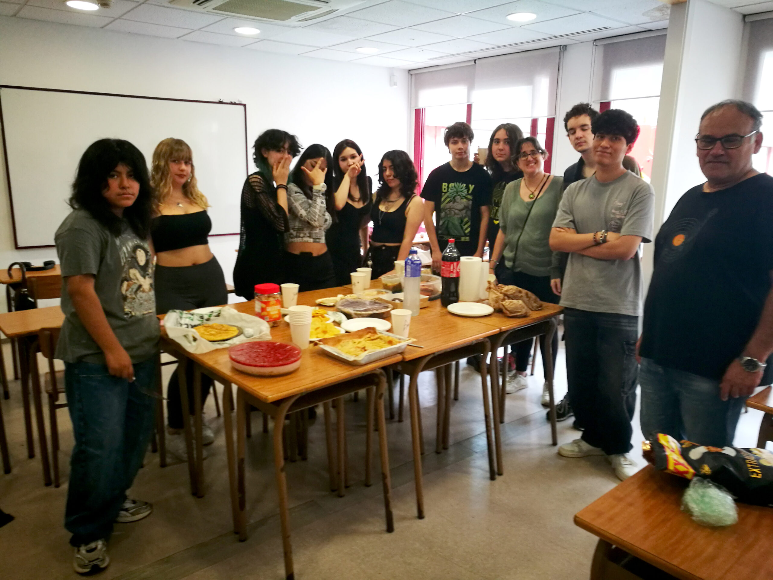 Alumnes i professors Escola ISC